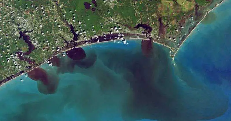 Hurricane’s Invisible Victims: NASA Reminds Us of the Toll Polluted Rivers Have on the Ocean