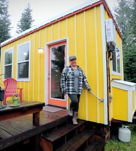 Single Mom Took the Risk, Built a Tiny House as Her Retirement Plan